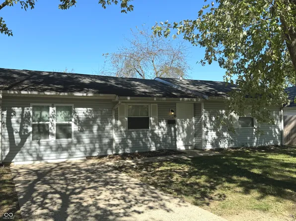 304 Meadow Lane Ct, Greenfield, IN 46140