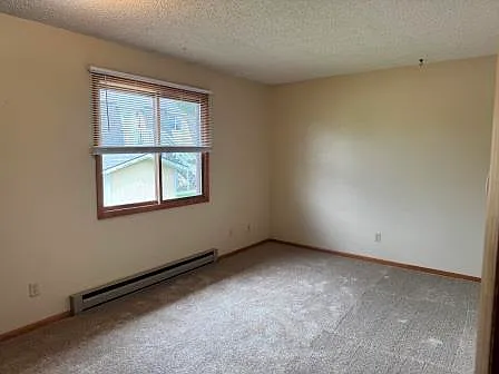 1608 W Koch Street — Photo 9