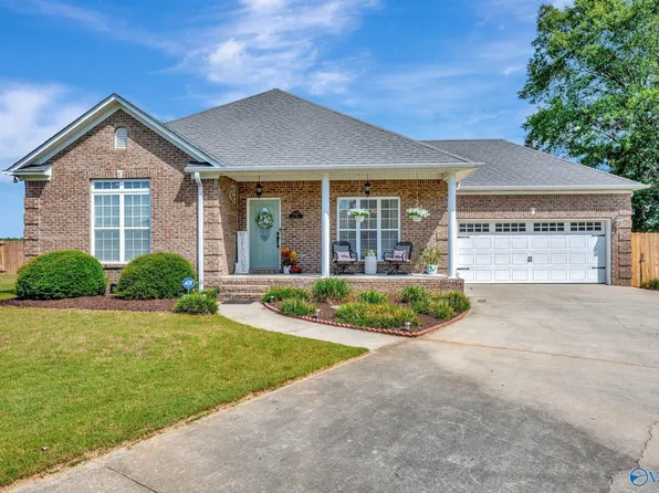 16265 Kyle Moran Dr, Athens, AL 35614