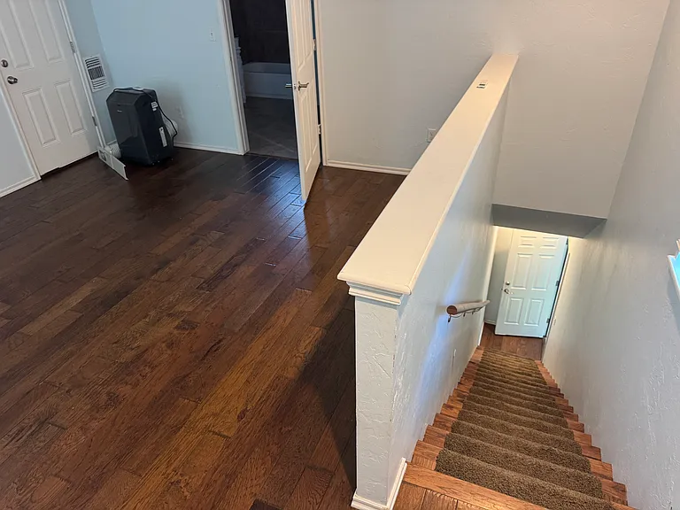 Upstairs Bedroom with bathroom