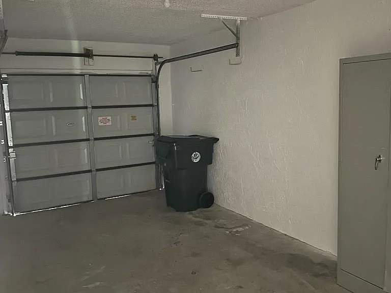 406 Buttonwood Pl — Photo 21