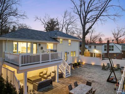 425 Grandview Ter, Leonia, NJ, 07605