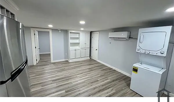 1322 Avenue L #5 — Photo 7