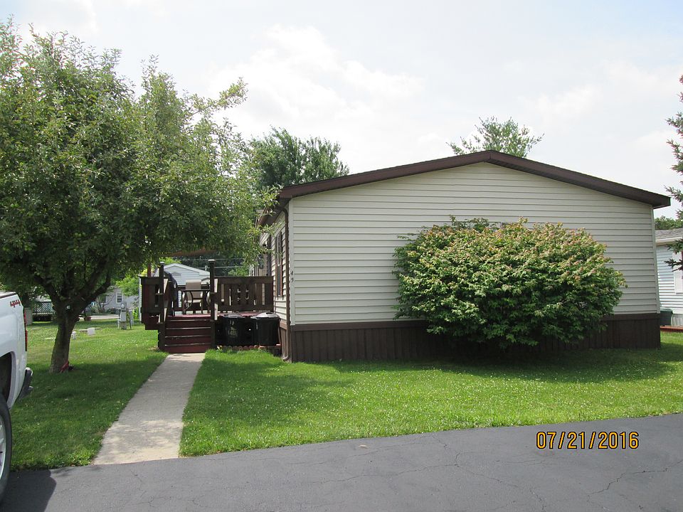 1st image of 45 Emerald Cir
