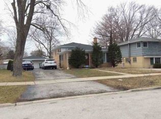 8016 Lavergne Ave, Burbank, IL 60459