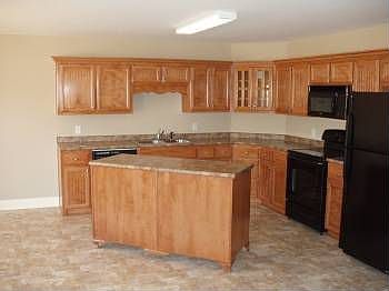 2nd image of 86 White Oak Dr