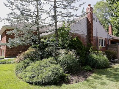 35 Jeffrey Pl, New Hyde Park, NY, 11040