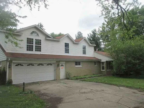 2561 Golfview St, Joliet, IL 60435