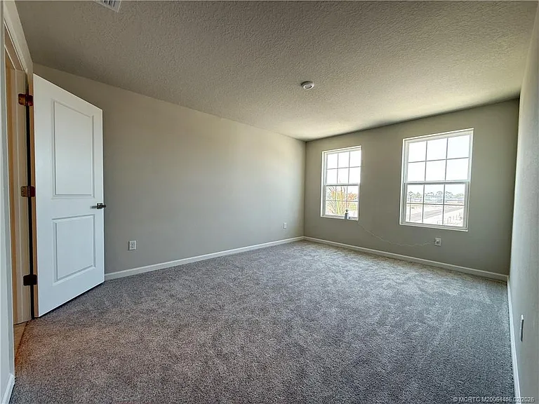 15817 SW Winter Rd — Photo 11