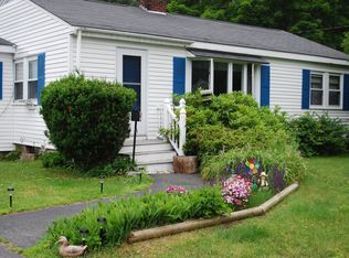 9 Dragonfly Ln, Kennebunk, ME 04043