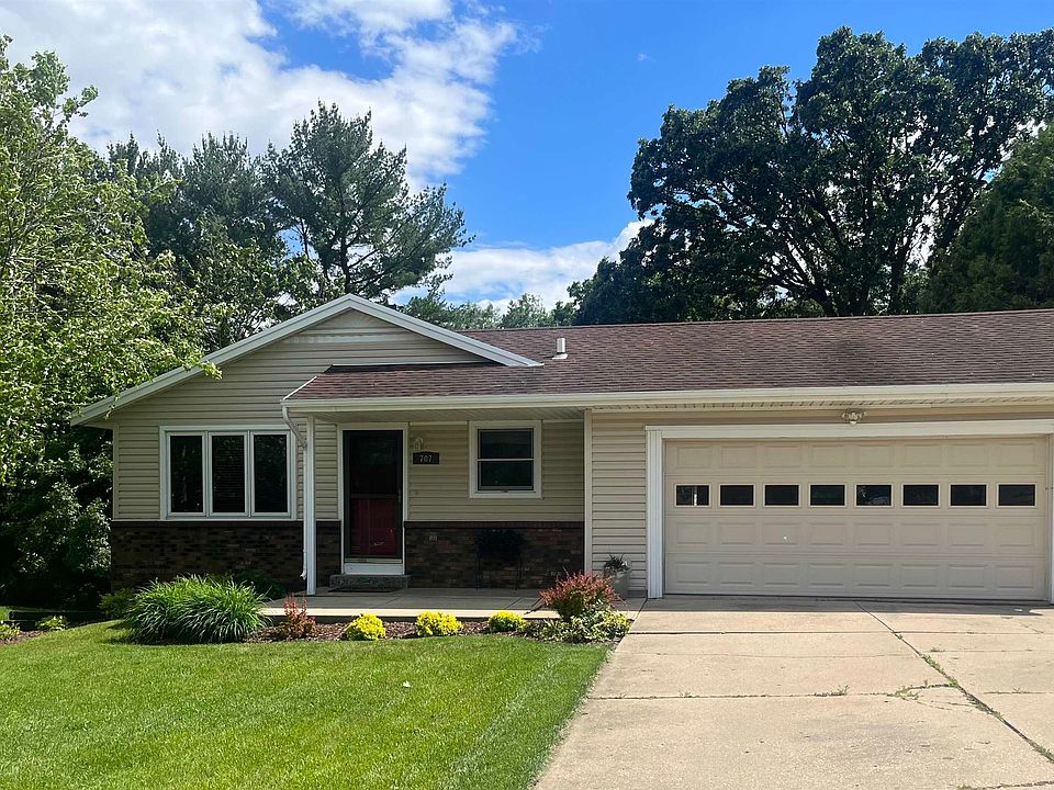 1st image of 707 W Ladd Ln