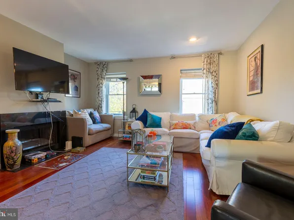 1708 Catharine St #2, Philadelphia, PA 19146