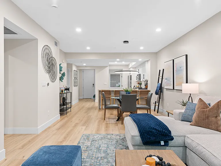 5410 La Jolla Blvd #A108 — Photo 16