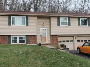 2909 Amy Drive, South Park, PA