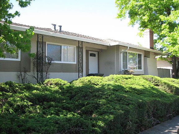 2nd image of 3740 Peacock Ct #2