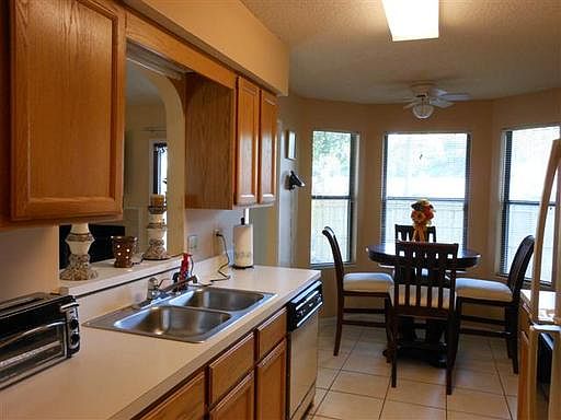 3rd image of 2095 Tanager Dr