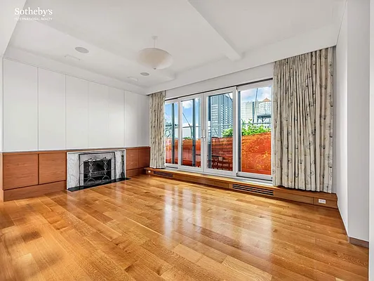 Rented by Sotheby's International Realty | media 30