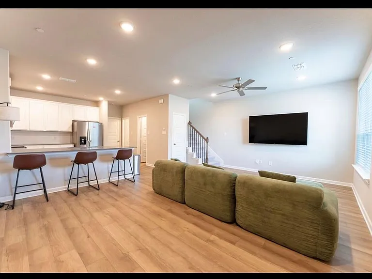 2969 Baneberry Ln — Photo 4