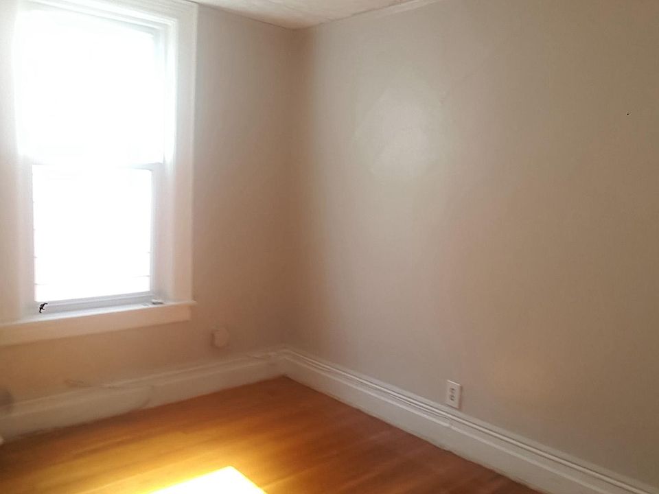 2nd image of 1216 Puritan Ave