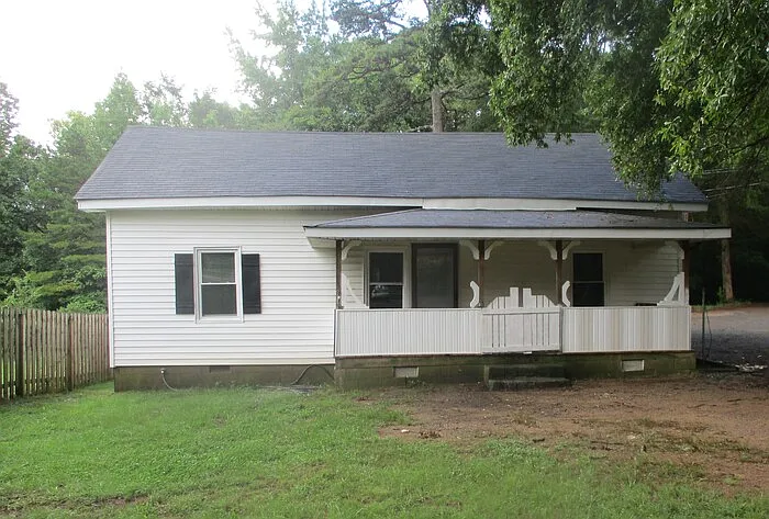 3924 Rock Hill Church Rd — Photo 1