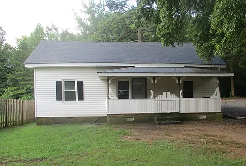 3924 Rock Hill Church Rd Photo 1