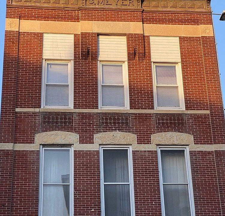 1st image of 2811 N Lincoln Ave #3