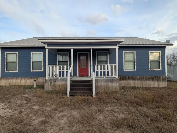 621 County Road 356, Kenedy, TX 78119