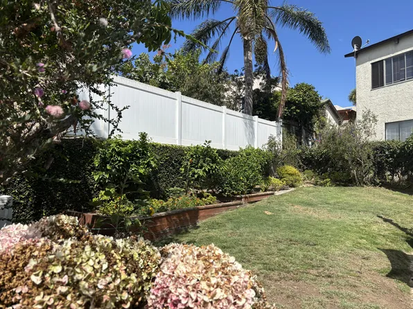 732 1/2 N Lucia Ave, Redondo Beach, CA 90277