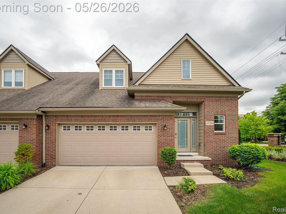 1st image of 42384 Gateway Dr