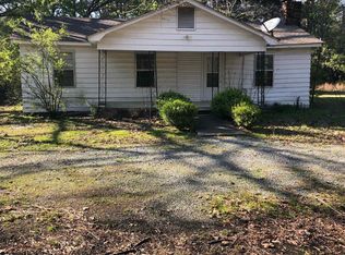 5108 Old Warren Rd, Pine Bluff, AR 71603