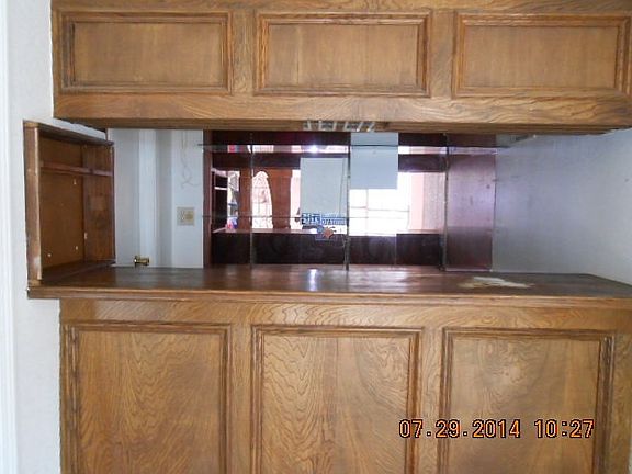 2nd image of 590 Sombra St
