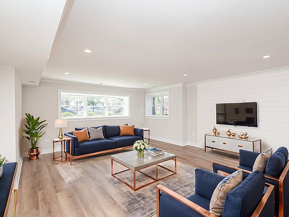 2nd image of 3621 N Kedvale Ave #G