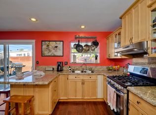 315 W Indian Rock Rd, Vista, CA 92083