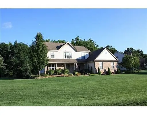 3031 Hunters Way photo 1