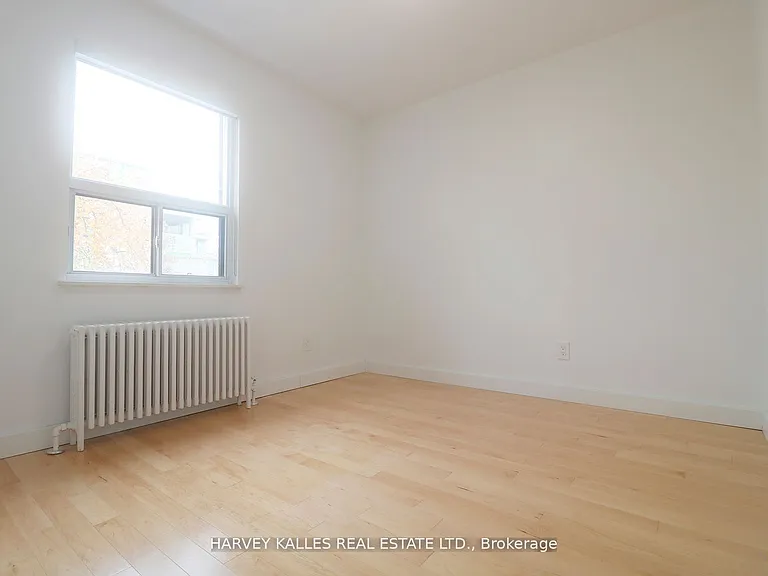 4 Benson Ave #7 — Photo 17