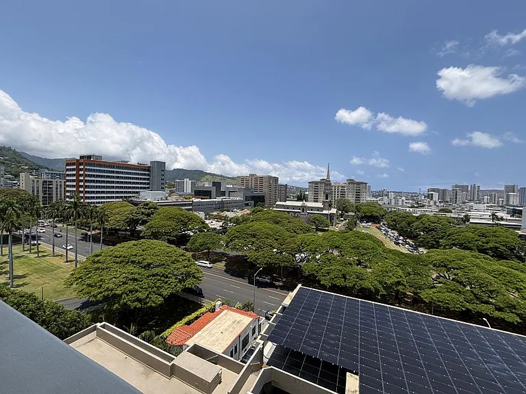 1212 Punahou St #1005 — Photo 18