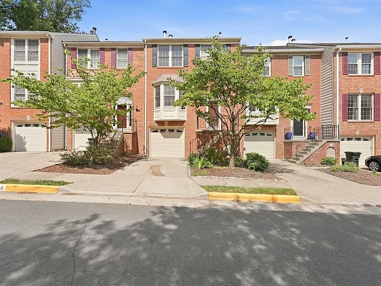 2124 Bobbyber Dr — Photo 10