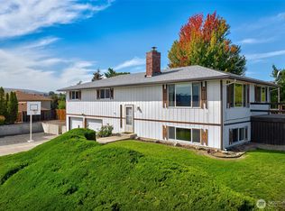 1710 S 73rd Ave, Yakima, WA 98908