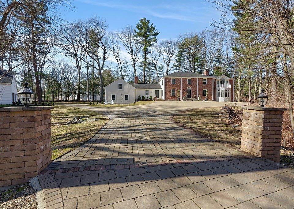 380 Lowell St, Lynnfield, MA 01940 Zillow