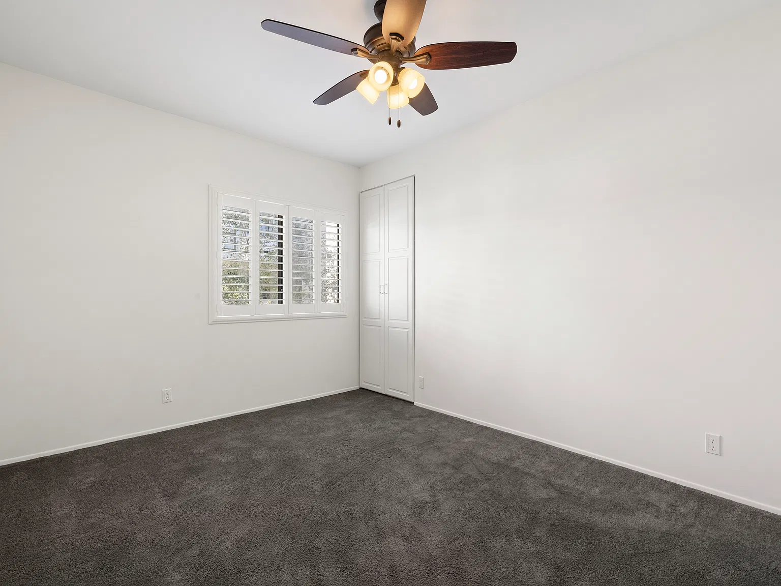 2 bed, 1283 sqft, $1,600 — Photo 2
