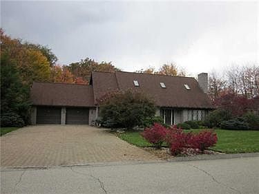 1st image of 221 Deer Dr