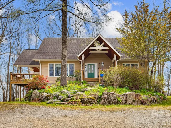 13705 Rosman Hwy, Lake Toxaway, NC 28747