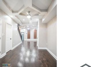 1733 E Oliver St, Baltimore, MD 21213