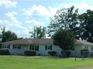 925 Rodeo Dr, Walterboro, SC 29488