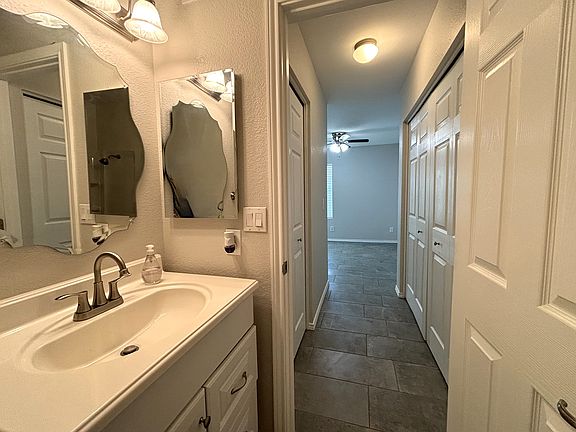 2nd image of 5136 E Evergreen St Unit 1126