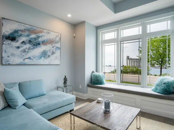 16 Wheelhouse Cres, Collingwood, ON L9Y 0J9