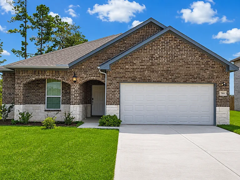 7004 Road 5503 — Photo 1