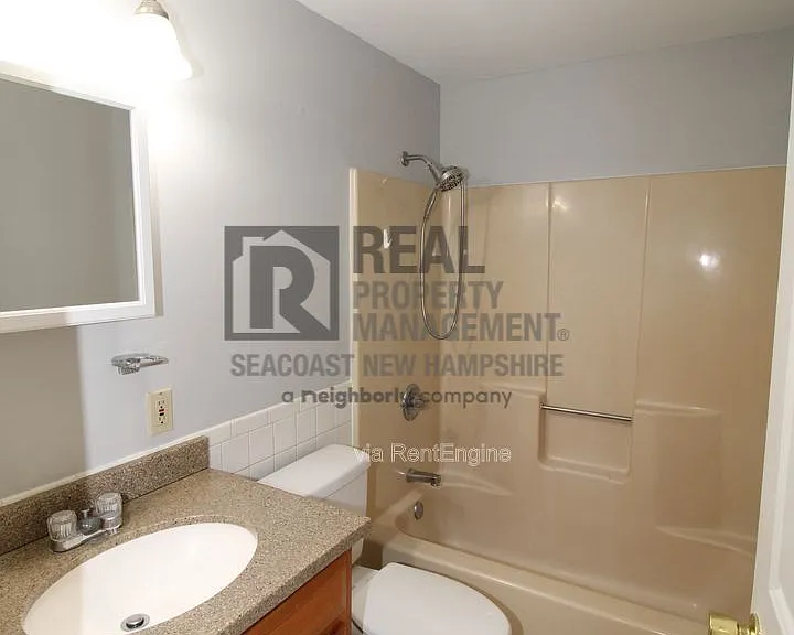 28 Ivy Ln #12 — Photo 11