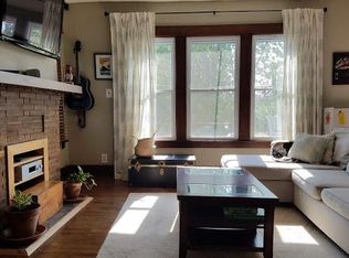 210 N Park Ave, Buffalo, NY 14216