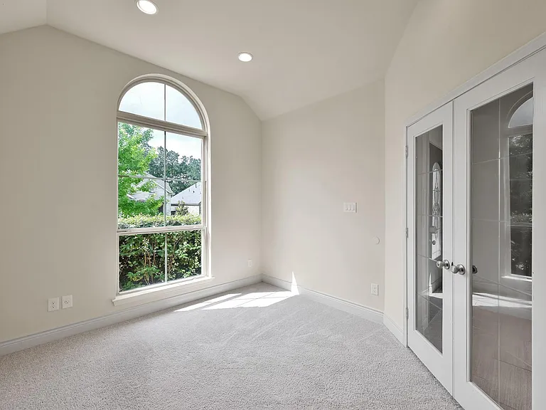 122 Kinnerly Peak Pl — Photo 5